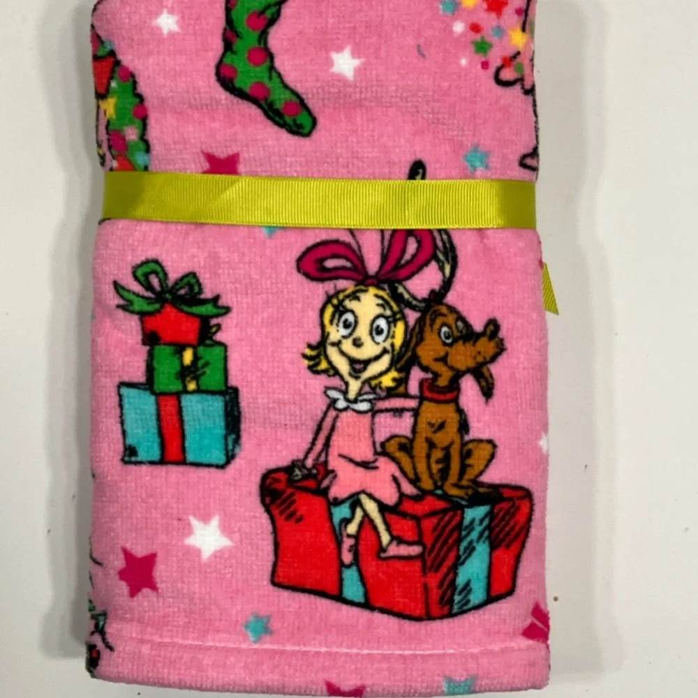 The Grinch Hand Towels 2-Pack